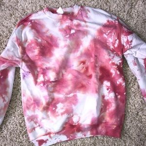 Tie dye crew neck